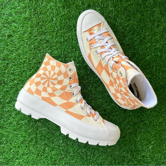 Converse Chuck Taylor All Star Lugged Hi Orange Candy - Picture 3 of 8